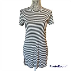 Forever 21 T-Shirt Dress